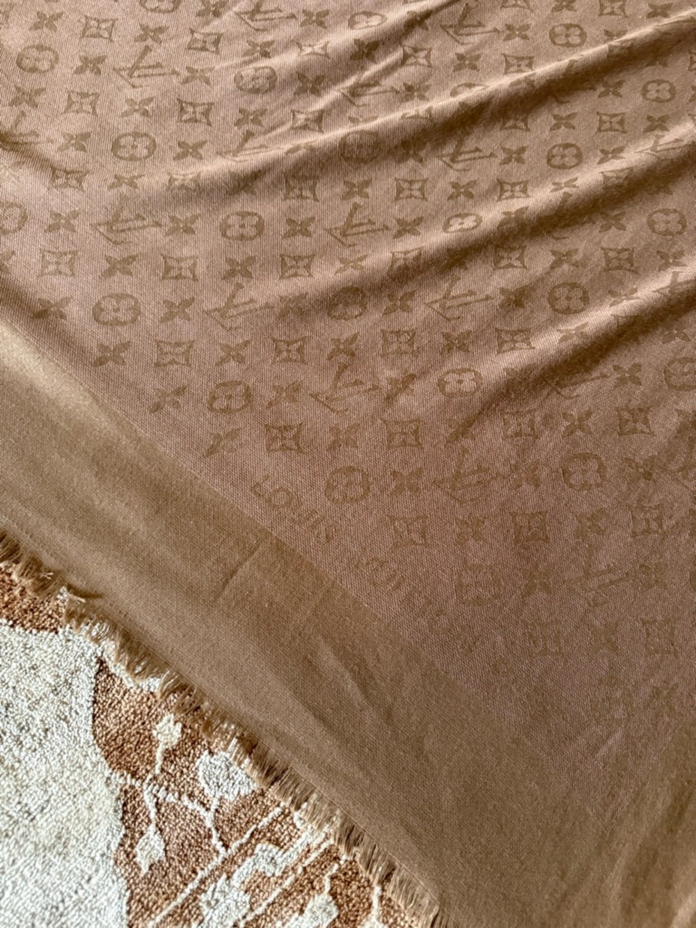 Louis Vuitton taupe Monogram large silk Shawl Scarf 57.5” x 53.5 - Picture 3 of 16